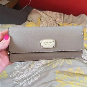 Light gray michael Kors wallet